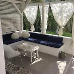 Villa House With A Swimming Pool *