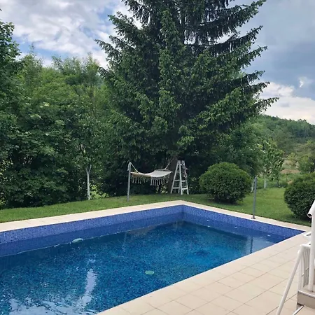 House With A Swimming Pool Villa *